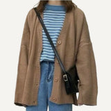 Jerséis saco sueter de manga larga. Cárdigans cuello en V para mujer.