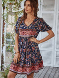 Vestido estampado suelto de mujer. Vestido con manga.