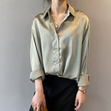Camisa de seda. Blusa elegante para mujer. Camisas de manga.