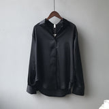 Camisa de seda. Blusa elegante para mujer. Camisas de manga.