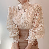 Blusa camisa cuello levantado. Camisa de encaje para mujer.