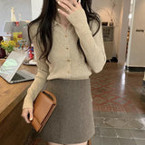 Camisa Tejida Abrigada Otoño Invierno Manga Larga Cardigan Cuello V Neck Chic